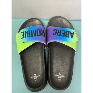 Abercrombie Kids sandals Youth size 3/4 spell out slides Rubber Colorful